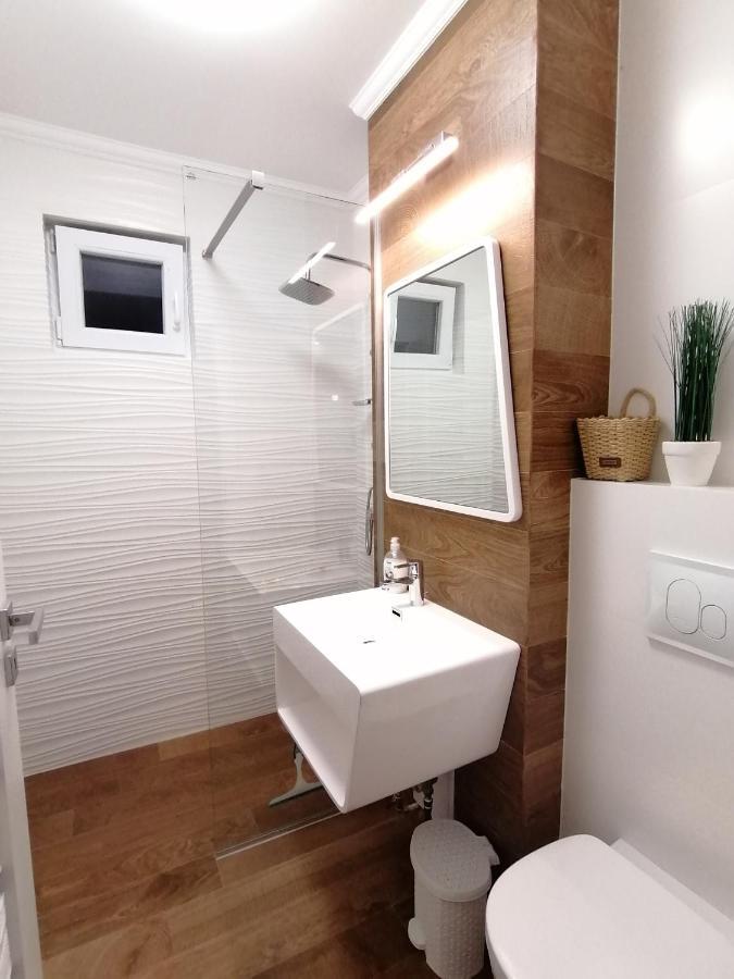 The Best Central View Apartment Oradea Extérieur photo